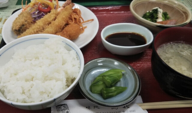 鶴㐂