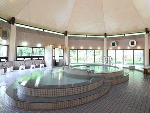 小野小町が心を癒す美人の湯　秋の宮山荘